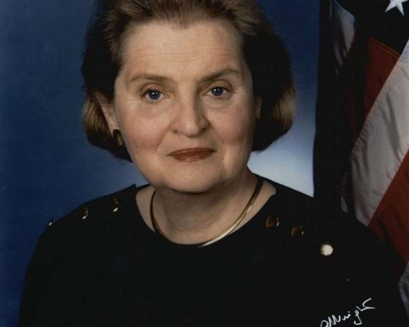 Usa: Morta Madeleine Albright, aveva 84 anni. Profuga, fu la prima donna Segretario di Stato