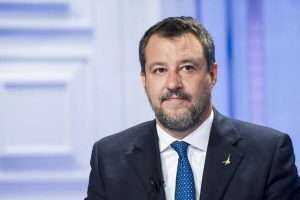 Politica, esteri, valutazioni sul governo: il sondaggio di Salvini agli iscritti della Lega in vista delle Europee