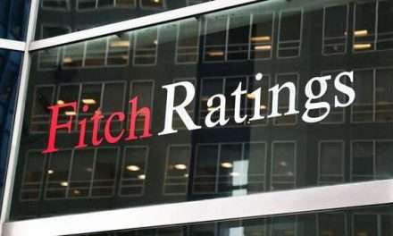 Fitch rivede al ribasso le stime per 10 economie mondiali, ma non per l’Italia a +0,7%