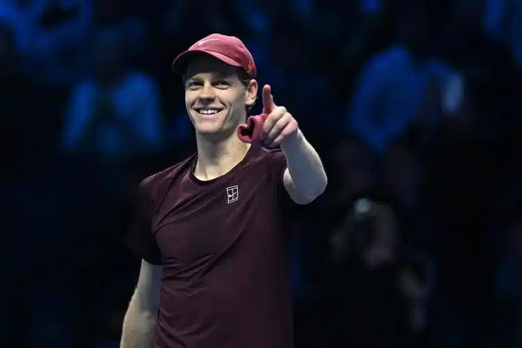 Sinner da record: batte Rublev e vola in semifinale a Roma